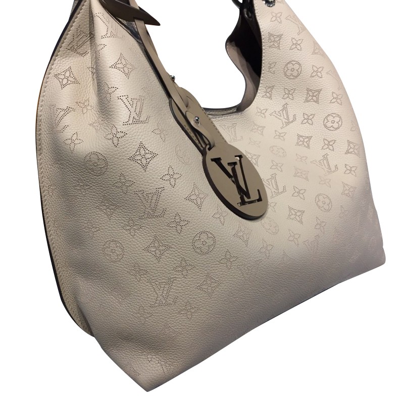 Louis Vuitton Carmel