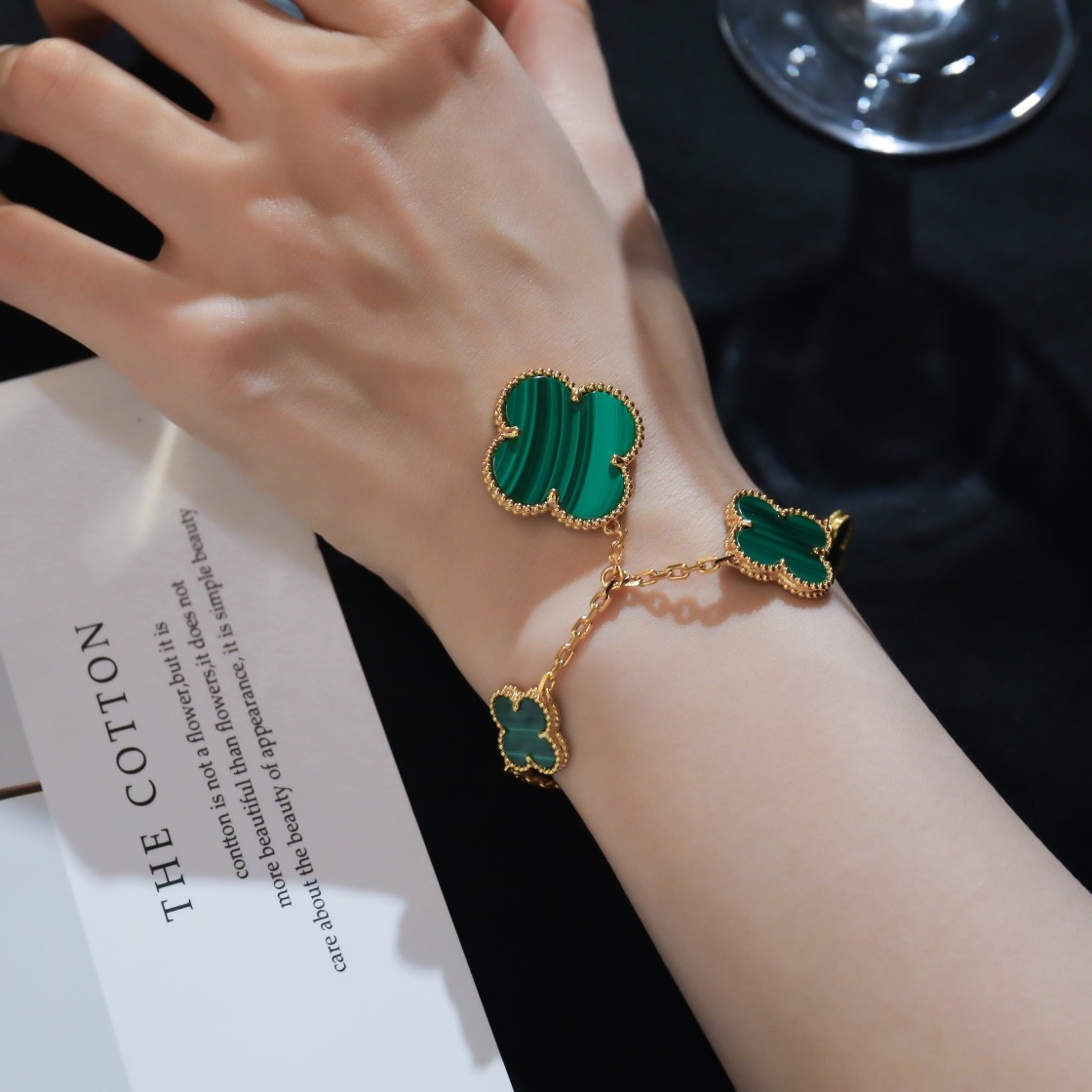 Van Cleef & Arpels Magic Alhambra bracelet, 5 motifs