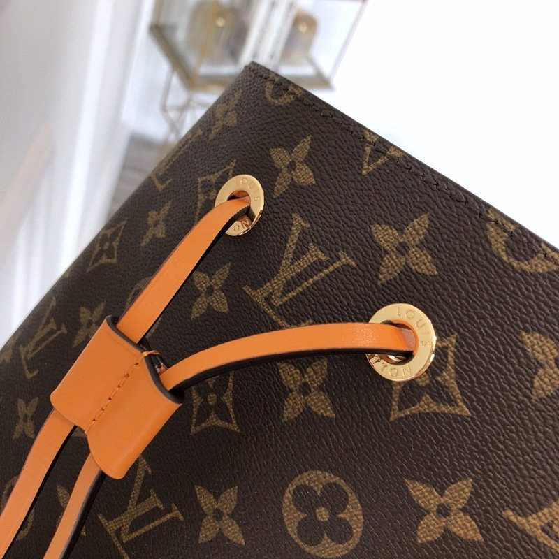 Louis Vuitton Neonoe M43430